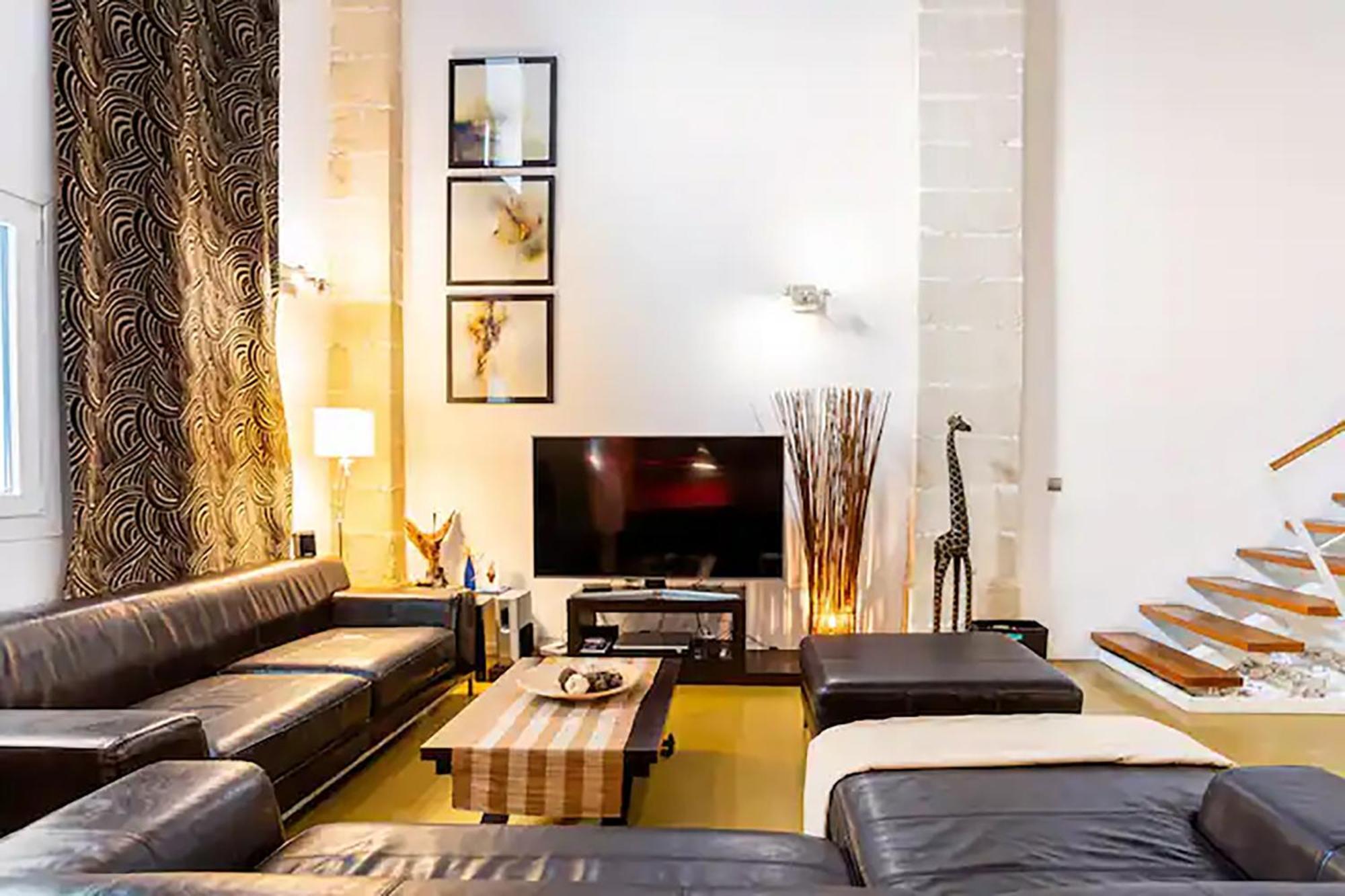 Artqhost Jerez Huge Loft & Free Parking Apartment Jerez de la Frontera Exterior photo